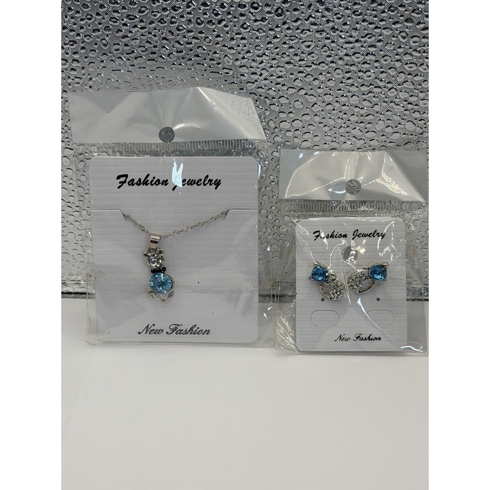 Set Silver Tone Necklace & Earrings w/Blue Crystal on Cats 16" w/2" ext NEW - Picture 2 of 4